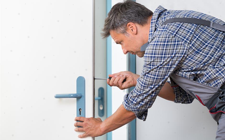 artisan serrurier ouverture de porte La Courneuve
